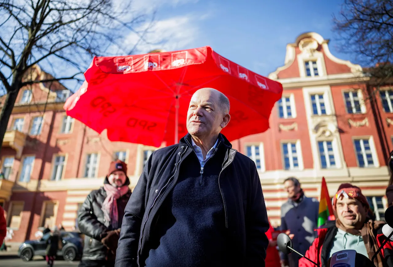 Шольц вважає, що ще може залишитись канцлером після виборів до Бундестагу