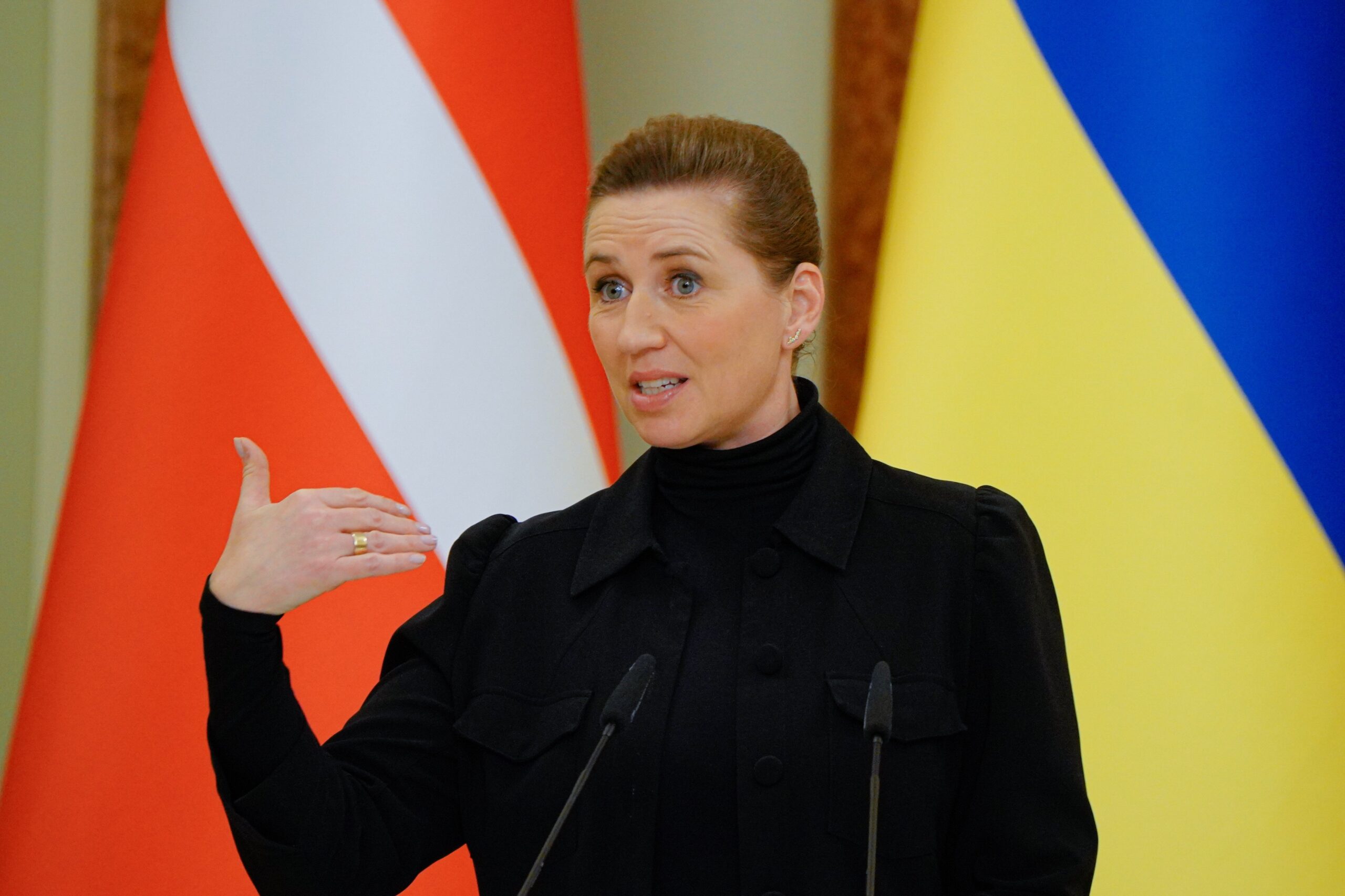 Премʼєрка Данії назвала “неточною” критику з боку Венса в Гренландії