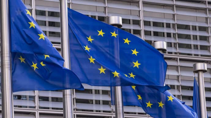 ЄС зняв економічні санкції з Сирії