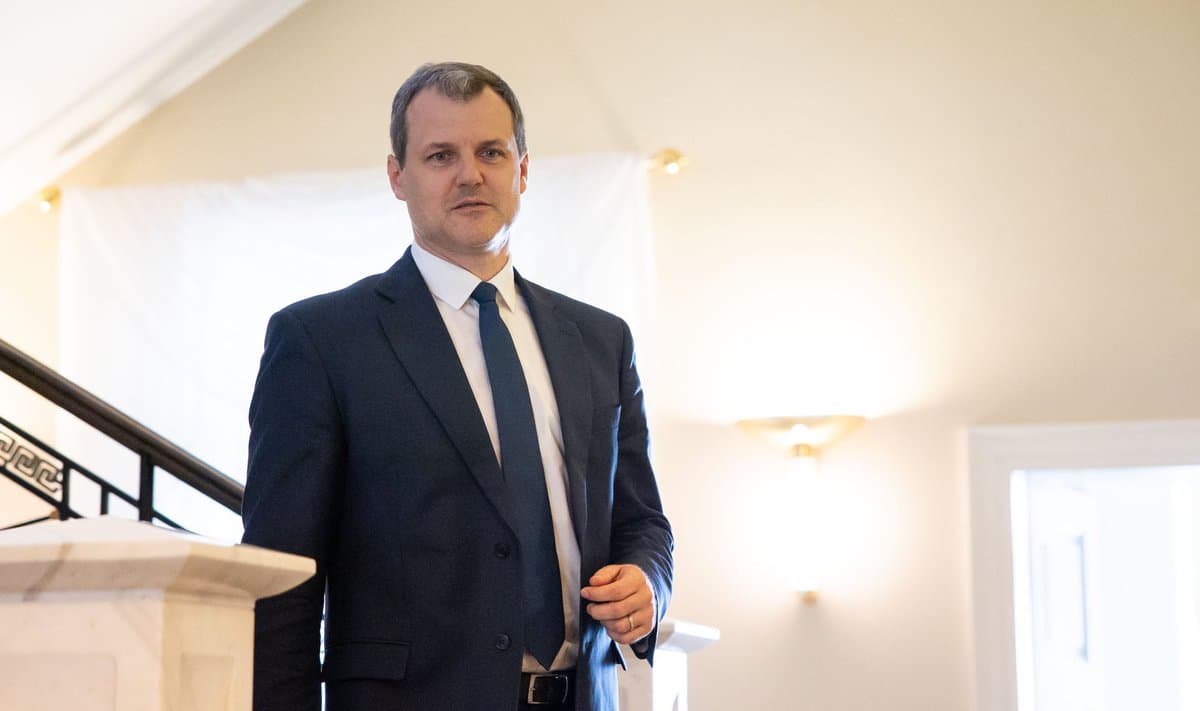 У Литві фінансова служба приєдналася до розслідування ділових зв’язків прем’єра