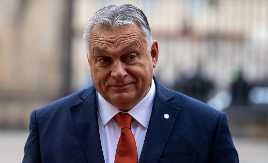 Орбан вважає поганою торгову угоду зі США і що Трамп “з’їв на сніданок” президентку Єврокомісії