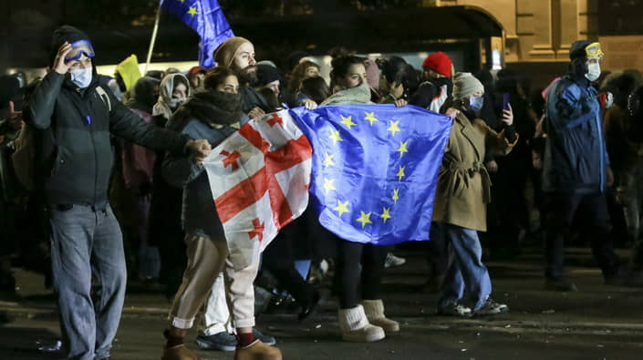 “Нахімічили” до Гааги: які наслідки для влади Грузії може мати розслідування BBC