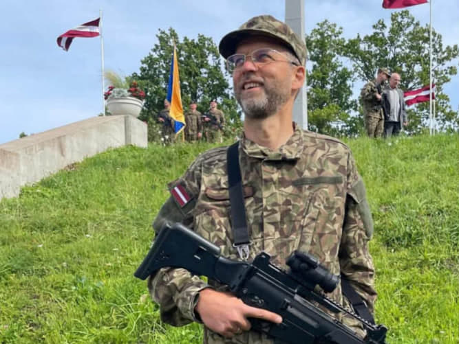 Експосол ЄС у Молдові став резервістом Збройних сил Латвії